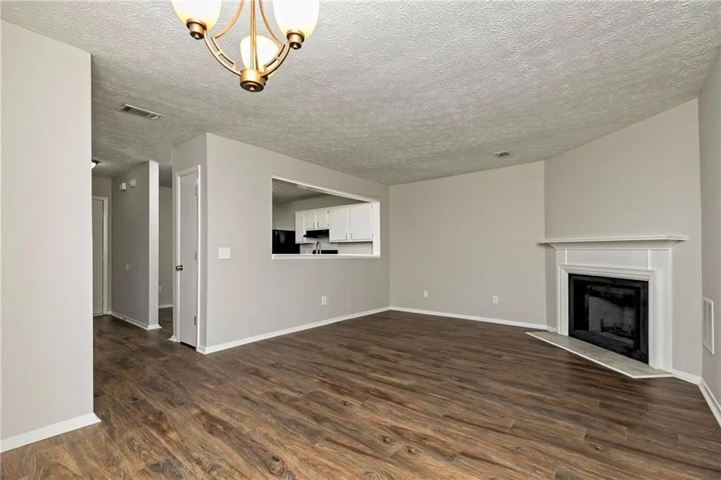 2704 Queen Anne Court, Sandy Springs, Georgia 30350, 2 Bedrooms Bedrooms, ,2 BathroomsBathrooms,Residential,Sold,2704 Queen Anne Court,5943664