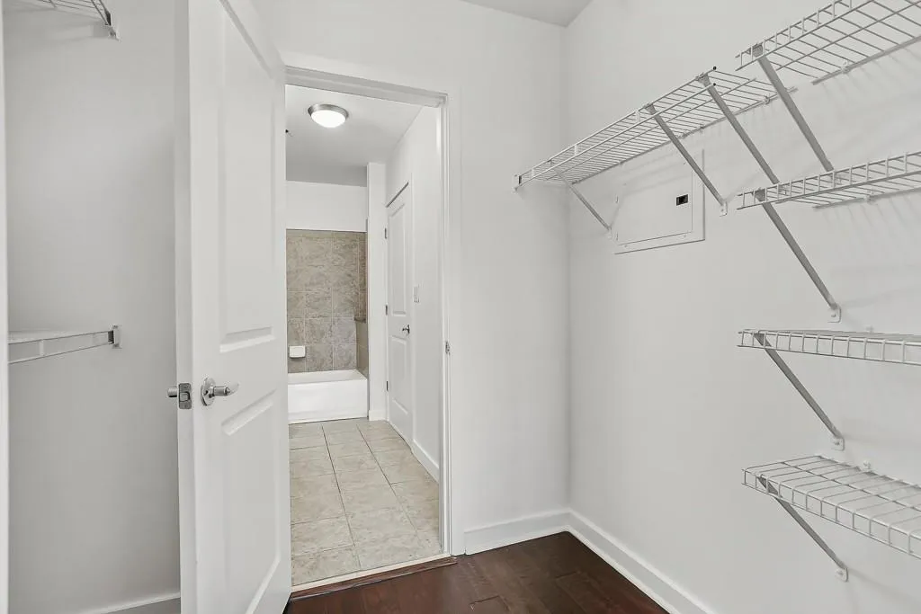 250 Pharr Road Ne Unit 409, Atlanta, Georgia 30305, 2 Bedrooms Bedrooms, 0 ,2 BathroomsBathrooms,Residential,For Sale,250 Pharr Road Ne Unit 409,7734677