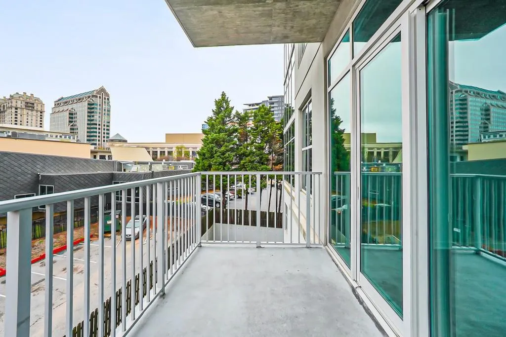 250 Pharr Road Ne Unit 409, Atlanta, Georgia 30305, 2 Bedrooms Bedrooms, 0 ,2 BathroomsBathrooms,Residential,For Sale,250 Pharr Road Ne Unit 409,7734677