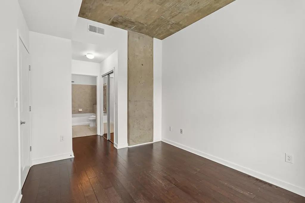 250 Pharr Road Ne Unit 409, Atlanta, Georgia 30305, 2 Bedrooms Bedrooms, 0 ,2 BathroomsBathrooms,Residential,For Sale,250 Pharr Road Ne Unit 409,7734677