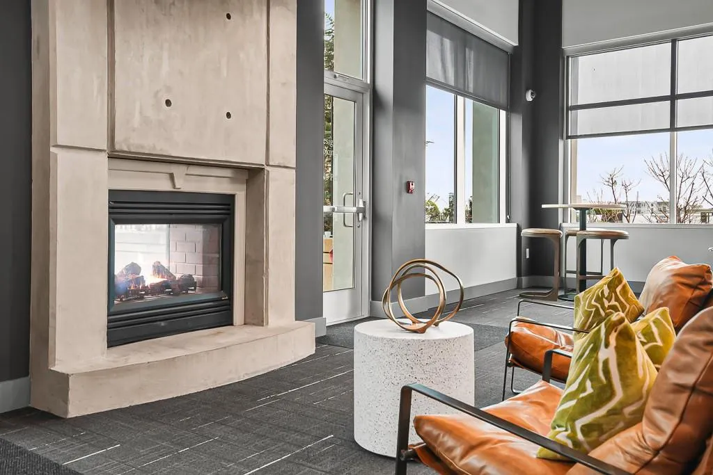 250 Pharr Road Ne Unit 409, Atlanta, Georgia 30305, 2 Bedrooms Bedrooms, 0 ,2 BathroomsBathrooms,Residential,For Sale,250 Pharr Road Ne Unit 409,7734677