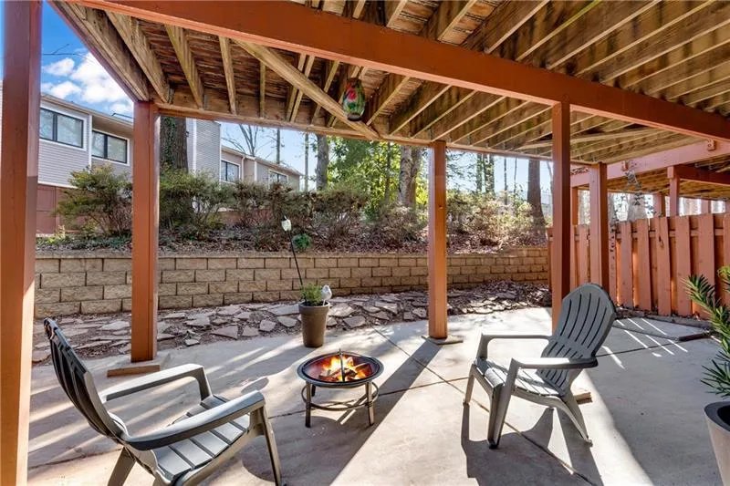 Relaxing, shady and Private.