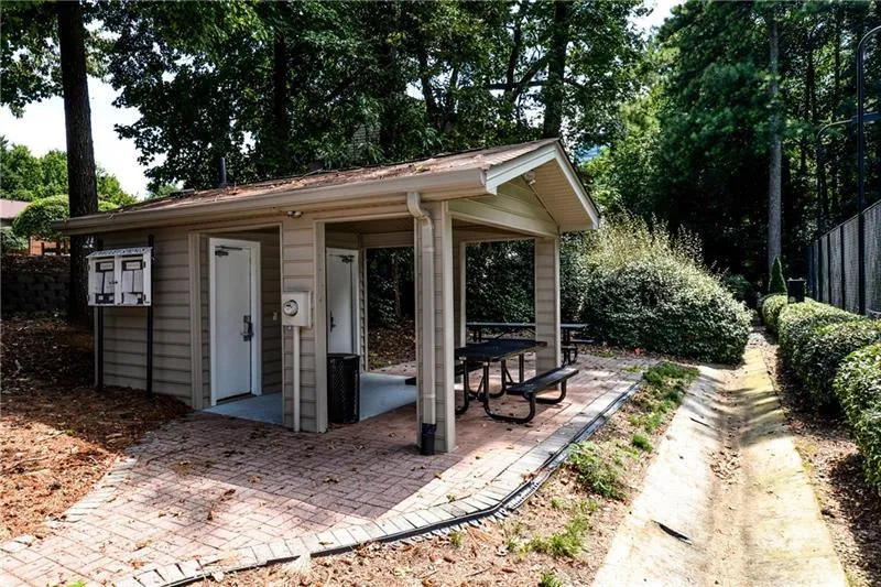 54 Basswood Circle, Atlanta, Georgia 30328, 4 Bedrooms Bedrooms, ,3 BathroomsBathrooms,Residential,For Sale,54 Basswood Circle,7632711