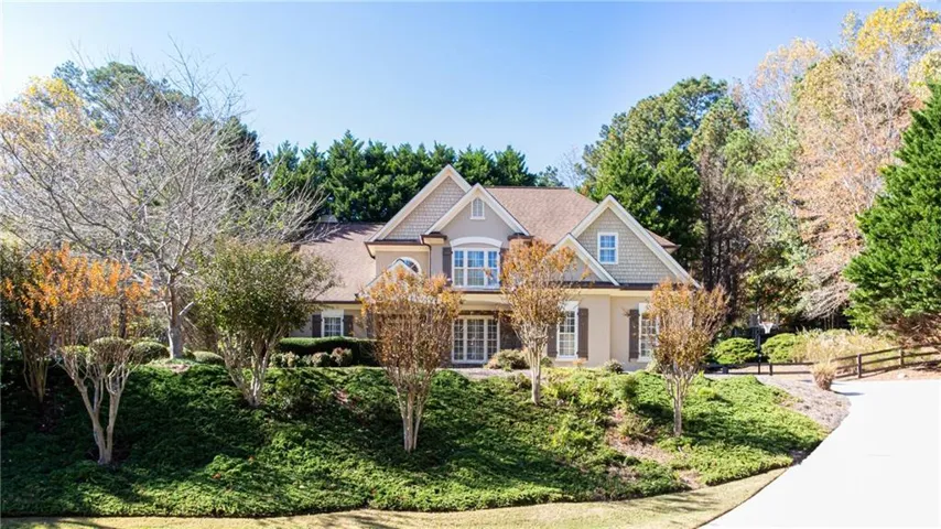 4010 Rockingham Drive, Roswell, Georgia 30075
