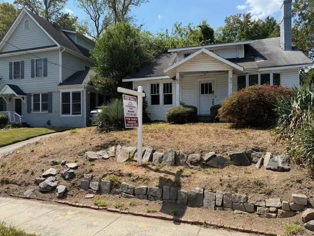 Large greenbelt behind house