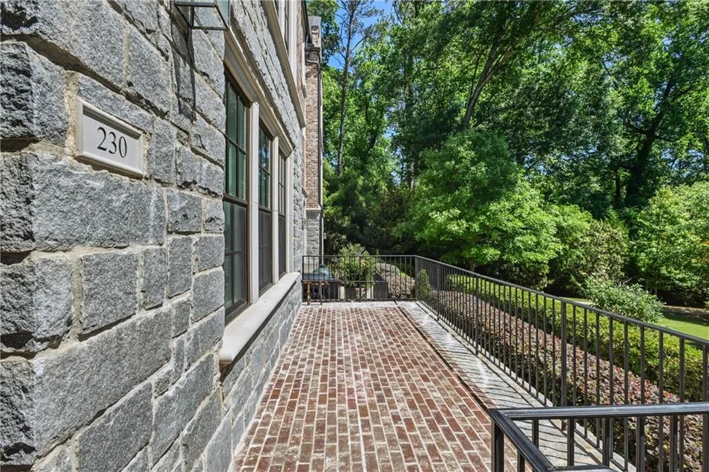 230 Devin Place Ne, Atlanta, Georgia 30305, 3 Bedrooms Bedrooms, 0 ,3 BathroomsBathrooms,Residential,Sold,230 Devin Place Ne,7772089