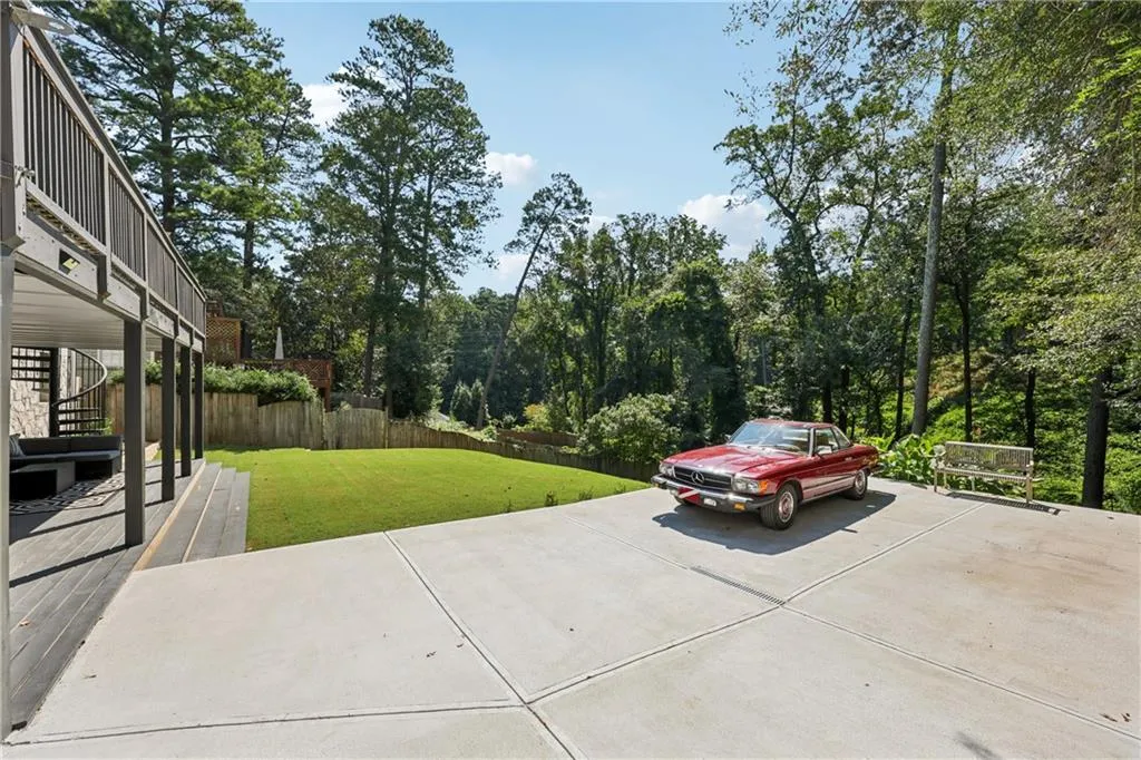 879 Wildwood Road Ne, Atlanta, Georgia 30324, 4 Bedrooms Bedrooms, ,4 BathroomsBathrooms,Residential,For Sale,879 Wildwood Road Ne,7644804