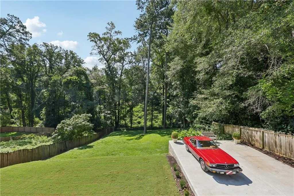 879 Wildwood Road Ne, Atlanta, Georgia 30324, 4 Bedrooms Bedrooms, ,4 BathroomsBathrooms,Residential,For Sale,879 Wildwood Road Ne,7644804