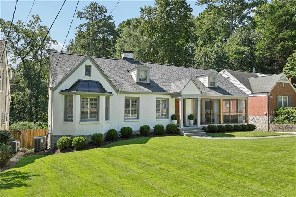 879 Wildwood Road Ne, Atlanta, Georgia 30324, 4 Bedrooms Bedrooms, ,4 BathroomsBathrooms,Residential,For Sale,879 Wildwood Road Ne,7644804