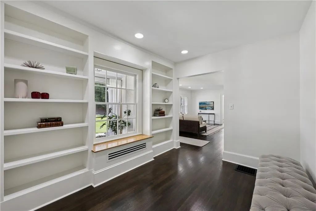 879 Wildwood Road Ne, Atlanta, Georgia 30324, 4 Bedrooms Bedrooms, ,4 BathroomsBathrooms,Residential,For Sale,879 Wildwood Road Ne,7644804