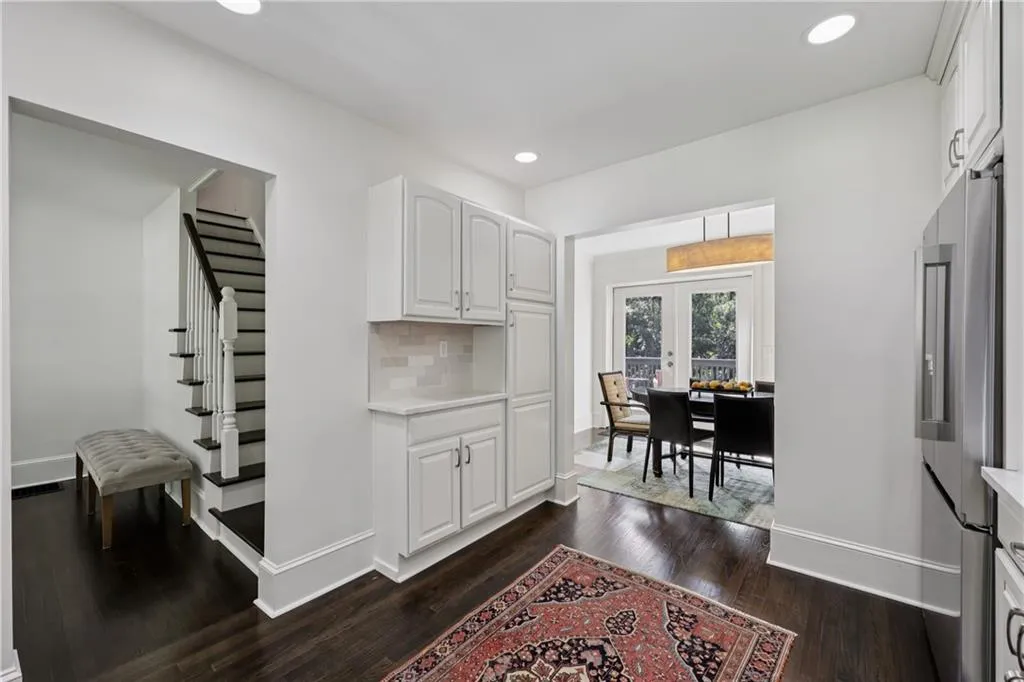 879 Wildwood Road Ne, Atlanta, Georgia 30324, 4 Bedrooms Bedrooms, ,4 BathroomsBathrooms,Residential,For Sale,879 Wildwood Road Ne,7644804