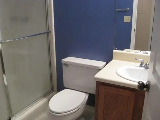 608 Barrington Hills Drive, Sandy Springs, Georgia 30350, 2 Bedrooms Bedrooms, ,2 BathroomsBathrooms,Residential,Sold,608 Barrington Hills Drive,6838857