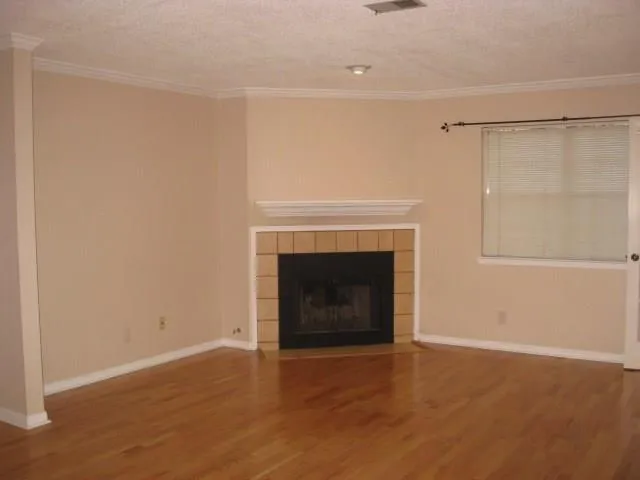 608 Barrington Hills Drive, Sandy Springs, Georgia 30350, 2 Bedrooms Bedrooms, ,2 BathroomsBathrooms,Residential,Sold,608 Barrington Hills Drive,6838857