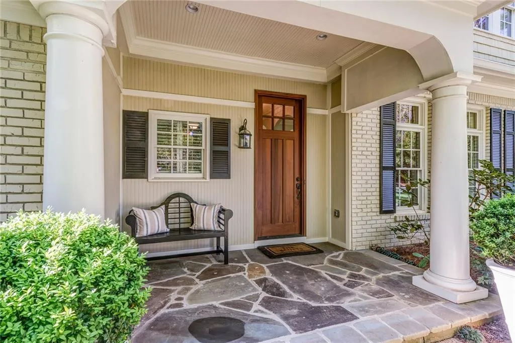 375 Montevallo Drive, Sandy Springs, Georgia 30342, 5 Bedrooms Bedrooms, ,4 BathroomsBathrooms,Residential,Sold,375 Montevallo Drive,5870240