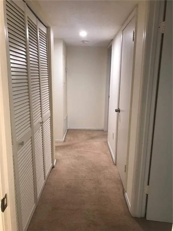 1506 Huntingdon Chase, Sandy Springs, Georgia 30350, 2 Bedrooms Bedrooms, ,2 BathroomsBathrooms,Residential,Sold,1506 Huntingdon Chase,6941629