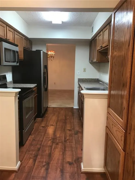 1506 Huntingdon Chase, Sandy Springs, Georgia 30350, 2 Bedrooms Bedrooms, ,2 BathroomsBathrooms,Residential,Sold,1506 Huntingdon Chase,6941629