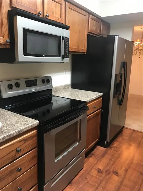 1506 Huntingdon Chase, Sandy Springs, Georgia 30350, 2 Bedrooms Bedrooms, ,2 BathroomsBathrooms,Residential,Sold,1506 Huntingdon Chase,6941629