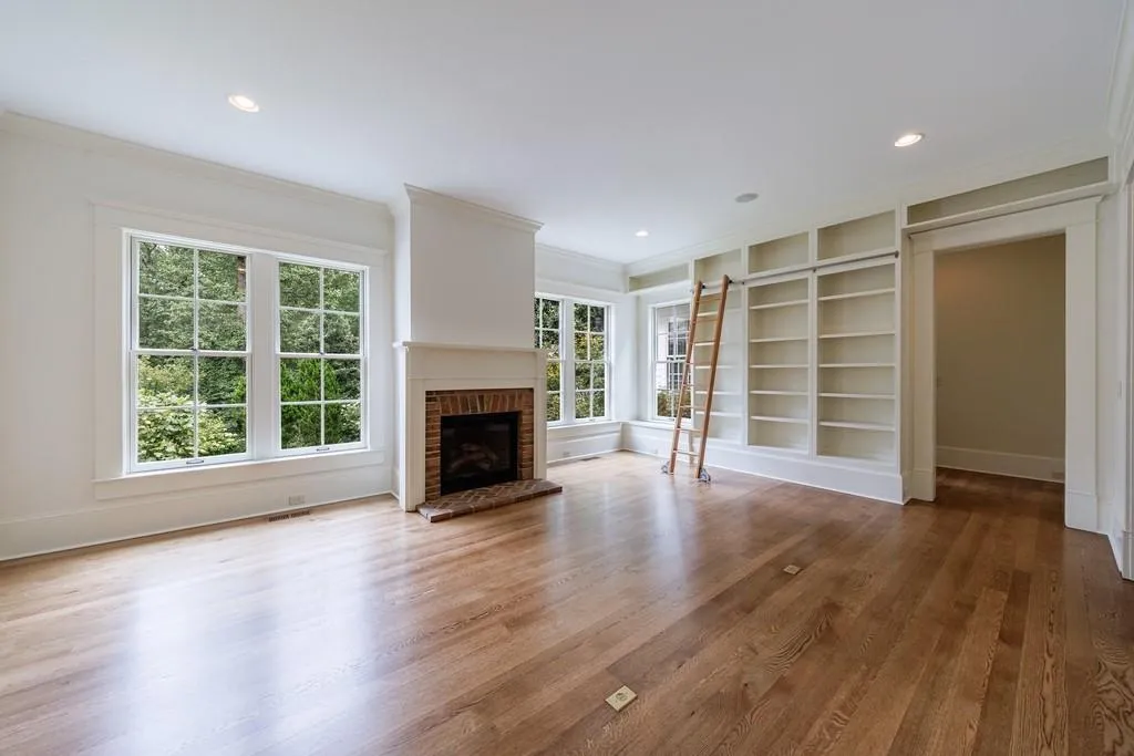 3375 Ridgewood Road Nw, Atlanta, Georgia 30327, 5 Bedrooms Bedrooms, ,5 BathroomsBathrooms,Residential,For Sale,3375 Ridgewood Road Nw,7639378