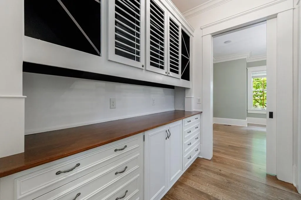 3375 Ridgewood Road Nw, Atlanta, Georgia 30327, 5 Bedrooms Bedrooms, ,5 BathroomsBathrooms,Residential,For Sale,3375 Ridgewood Road Nw,7639378