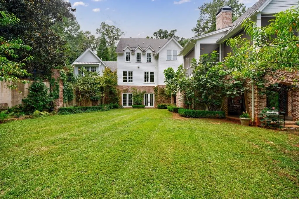 3375 Ridgewood Road Nw, Atlanta, Georgia 30327, 5 Bedrooms Bedrooms, ,5 BathroomsBathrooms,Residential,For Sale,3375 Ridgewood Road Nw,7639378