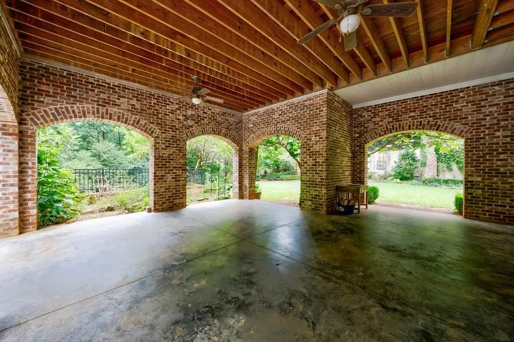 3375 Ridgewood Road Nw, Atlanta, Georgia 30327, 5 Bedrooms Bedrooms, ,5 BathroomsBathrooms,Residential,For Sale,3375 Ridgewood Road Nw,7639378