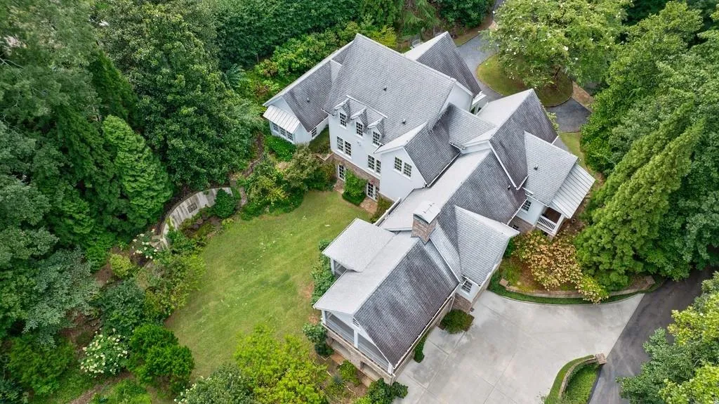 3375 Ridgewood Road Nw, Atlanta, Georgia 30327, 5 Bedrooms Bedrooms, ,5 BathroomsBathrooms,Residential,For Sale,3375 Ridgewood Road Nw,7639378