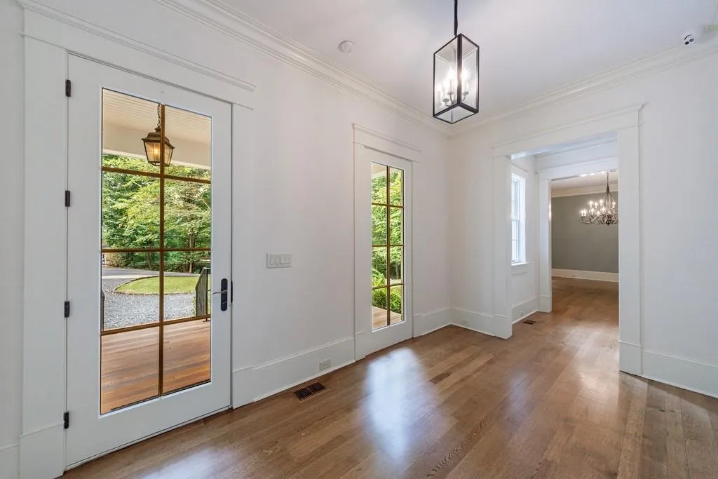 3375 Ridgewood Road Nw, Atlanta, Georgia 30327, 5 Bedrooms Bedrooms, ,5 BathroomsBathrooms,Residential,For Sale,3375 Ridgewood Road Nw,7639378