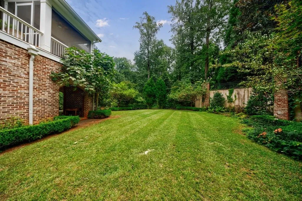 3375 Ridgewood Road Nw, Atlanta, Georgia 30327, 5 Bedrooms Bedrooms, ,5 BathroomsBathrooms,Residential,For Sale,3375 Ridgewood Road Nw,7639378