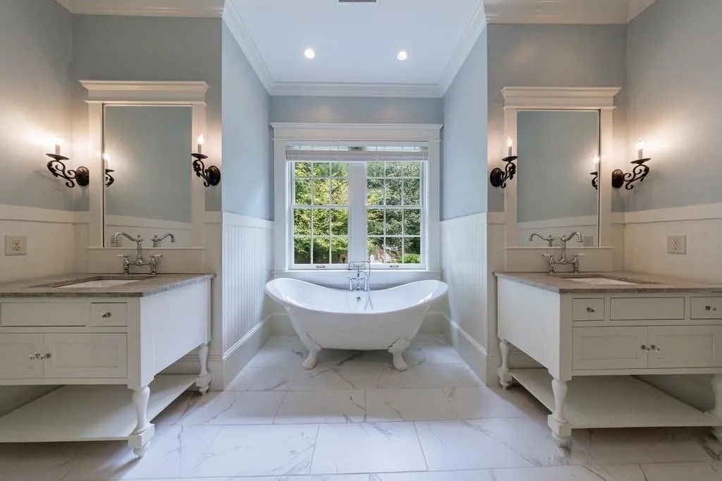 3375 Ridgewood Road Nw, Atlanta, Georgia 30327, 5 Bedrooms Bedrooms, ,5 BathroomsBathrooms,Residential,For Sale,3375 Ridgewood Road Nw,7639378