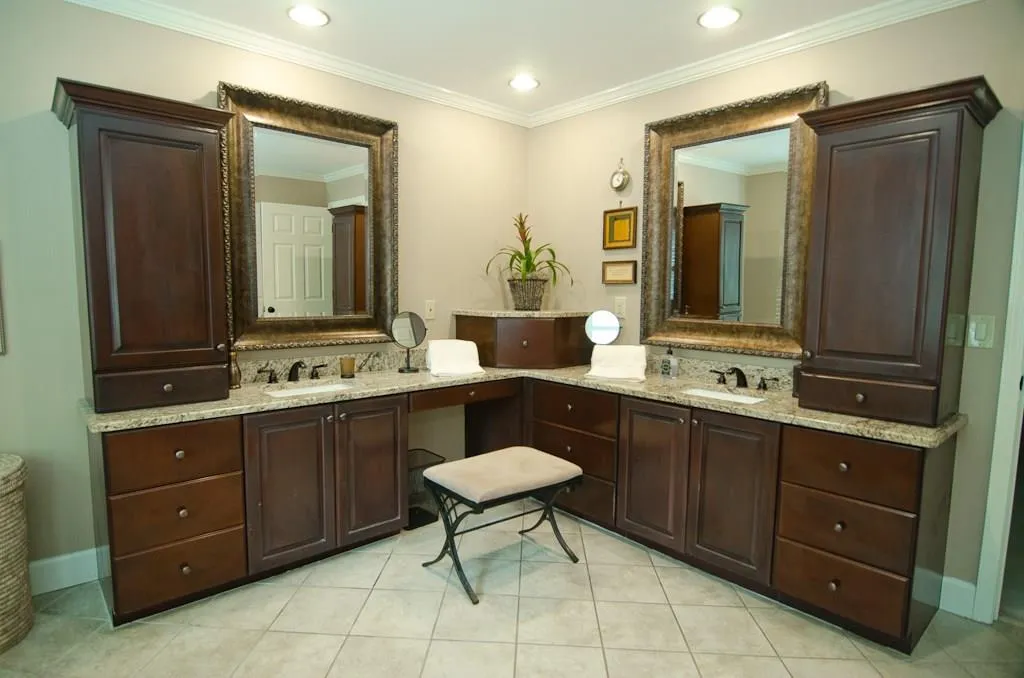 70 Old Powers Place Nw, Atlanta, Georgia 30327, 4 Bedrooms Bedrooms, ,3 BathroomsBathrooms,Residential,Sold,70 Old Powers Place Nw,5596695