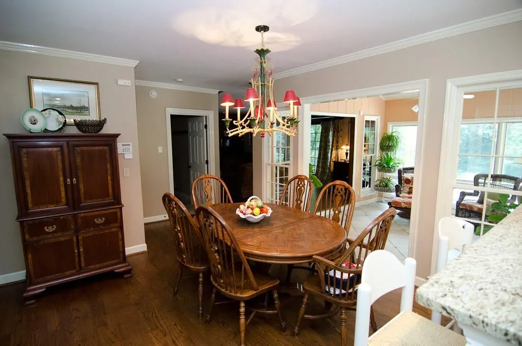 70 Old Powers Place Nw, Atlanta, Georgia 30327, 4 Bedrooms Bedrooms, ,3 BathroomsBathrooms,Residential,Sold,70 Old Powers Place Nw,5596695