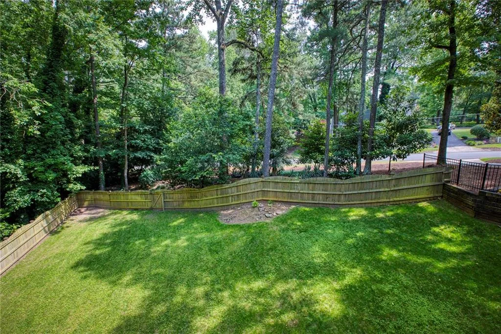 7885 Saddle Ridge Drive, Sandy Springs, Georgia 30350, 4 Bedrooms Bedrooms, ,4 BathroomsBathrooms,Residential,Sold,7885 Saddle Ridge Drive,6730442