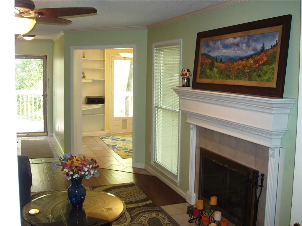 1109 Camden Court Unit 1109, Atlanta, Georgia 30327, 2 Bedrooms Bedrooms, ,2 BathroomsBathrooms,Residential,Sold,1109 Camden Court Unit 1109,5996618