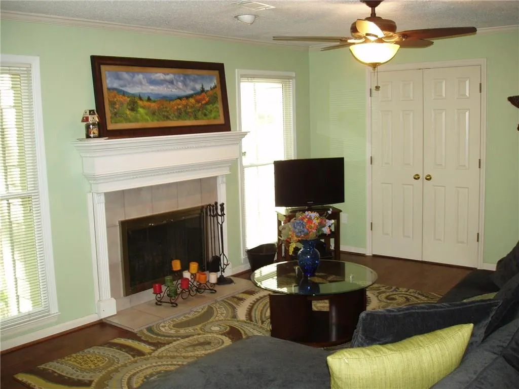 1109 Camden Court Unit 1109, Atlanta, Georgia 30327, 2 Bedrooms Bedrooms, ,2 BathroomsBathrooms,Residential,Sold,1109 Camden Court Unit 1109,5996618