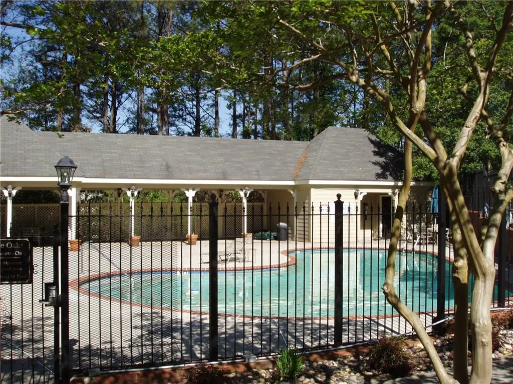 1109 Camden Court Unit 1109, Atlanta, Georgia 30327, 2 Bedrooms Bedrooms, ,2 BathroomsBathrooms,Residential,Sold,1109 Camden Court Unit 1109,5996618