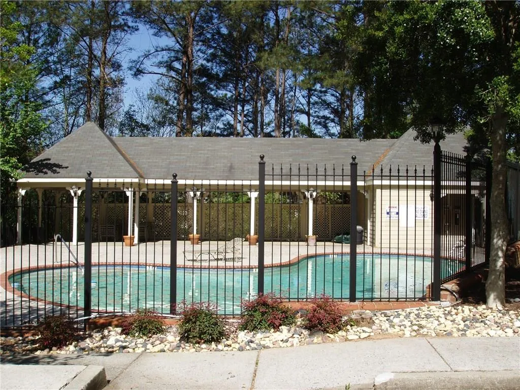 1109 Camden Court Unit 1109, Atlanta, Georgia 30327, 2 Bedrooms Bedrooms, ,2 BathroomsBathrooms,Residential,Sold,1109 Camden Court Unit 1109,5996618