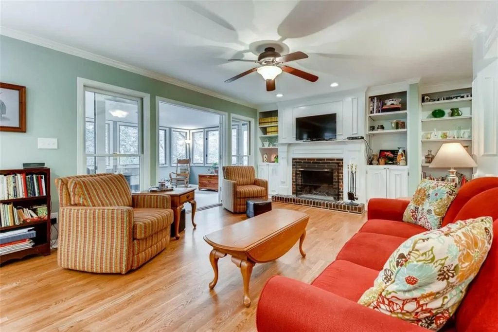 500 Forest Valley Road, Atlanta, Georgia 30342, 5 Bedrooms Bedrooms, ,3 BathroomsBathrooms,Residential,Sold,500 Forest Valley Road,5968788
