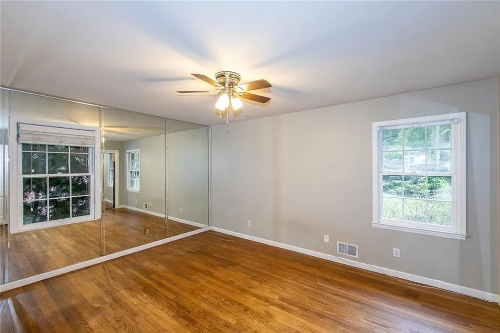 7235 Thornhill Lane, Sandy Springs, Georgia 30328, 6 Bedrooms Bedrooms, ,3 BathroomsBathrooms,Residential,Sold,7235 Thornhill Lane,6963577