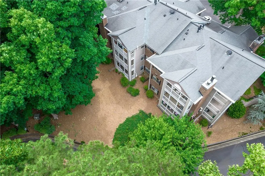 110 Barrington Hills Drive, Atlanta, Georgia 30350, 2 Bedrooms Bedrooms, ,2 BathroomsBathrooms,Residential,Sold,110 Barrington Hills Drive,6890733