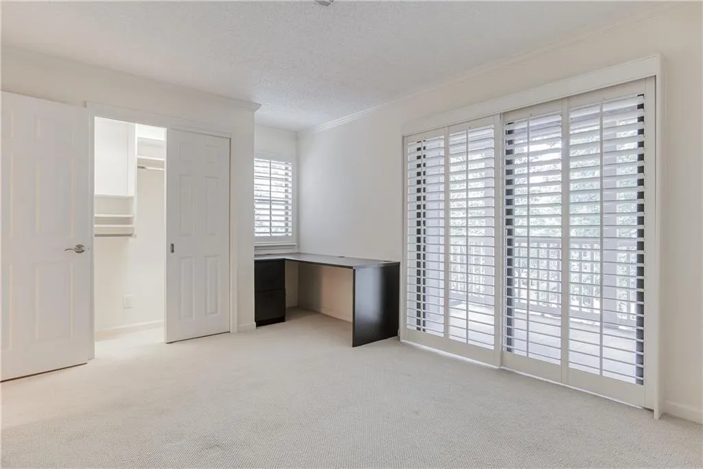 110 Barrington Hills Drive, Atlanta, Georgia 30350, 2 Bedrooms Bedrooms, ,2 BathroomsBathrooms,Residential,Sold,110 Barrington Hills Drive,6890733