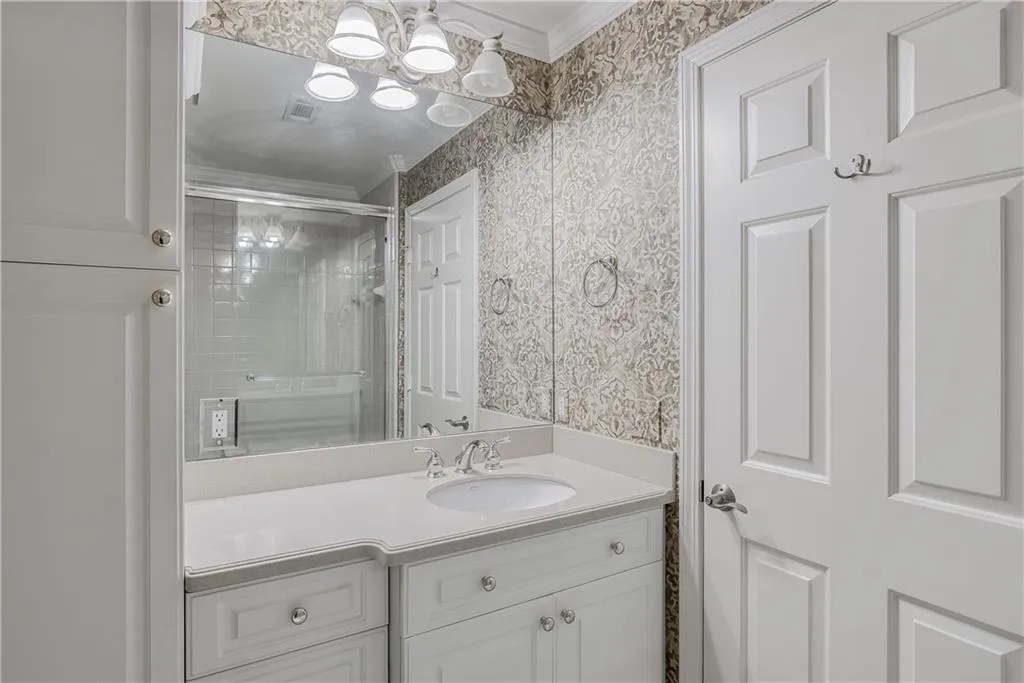 110 Barrington Hills Drive, Atlanta, Georgia 30350, 2 Bedrooms Bedrooms, ,2 BathroomsBathrooms,Residential,Sold,110 Barrington Hills Drive,6890733