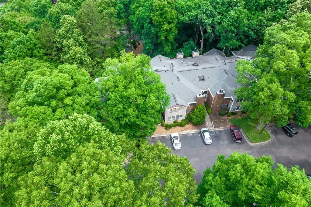 110 Barrington Hills Drive, Atlanta, Georgia 30350, 2 Bedrooms Bedrooms, ,2 BathroomsBathrooms,Residential,Sold,110 Barrington Hills Drive,6890733