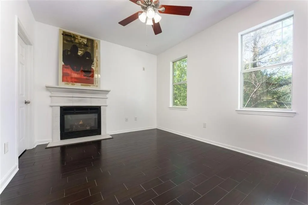 5559 Glenridge Drive Unit 1304, Atlanta, Georgia 30342, 1 Bedroom Bedrooms, ,1 BathroomBathrooms,Residential,Sold,5559 Glenridge Drive Unit 1304,7201515