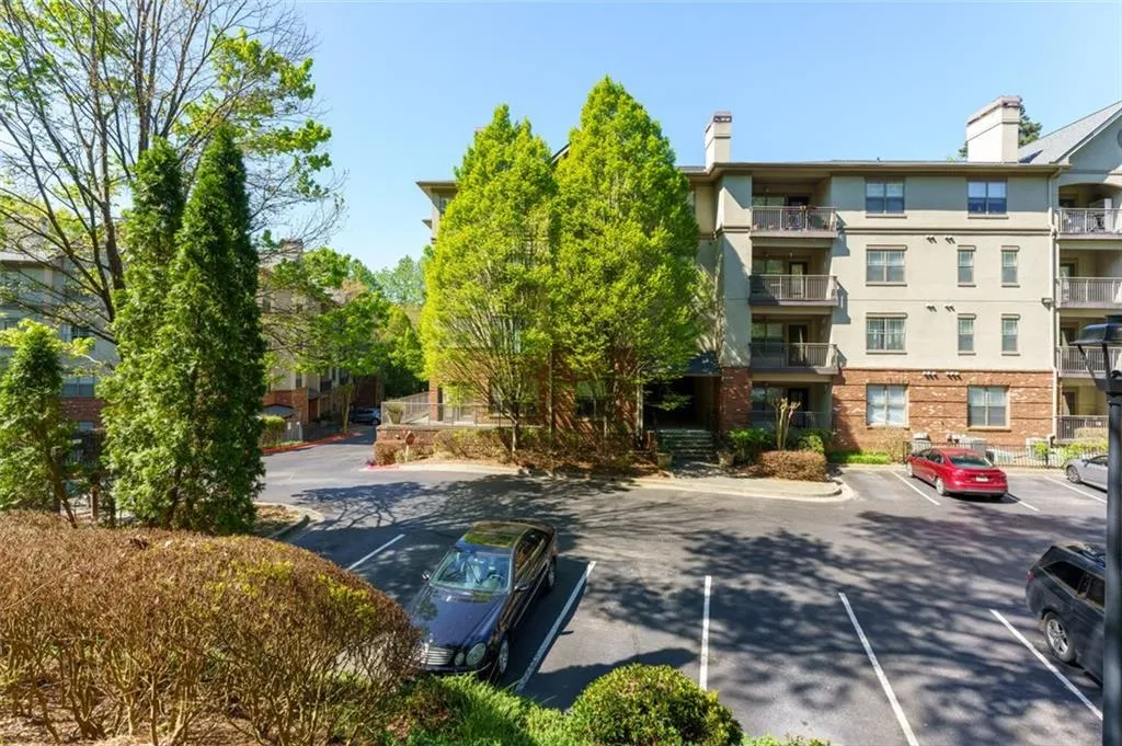 5559 Glenridge Drive Unit 1304, Atlanta, Georgia 30342, 1 Bedroom Bedrooms, ,1 BathroomBathrooms,Residential,Sold,5559 Glenridge Drive Unit 1304,7201515