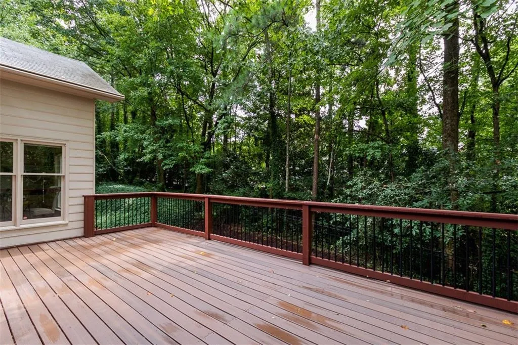 31 Greenland Trace, Sandy Springs, Georgia 30342, 4 Bedrooms Bedrooms, ,4 BathroomsBathrooms,Residential,Sold,31 Greenland Trace,6771879