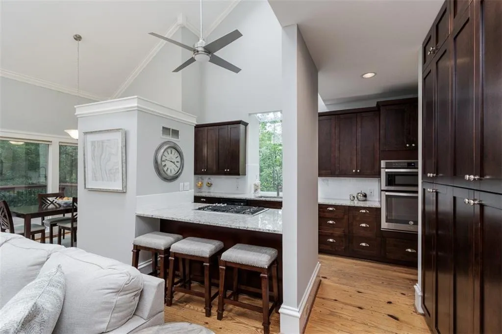 31 Greenland Trace, Sandy Springs, Georgia 30342, 4 Bedrooms Bedrooms, ,4 BathroomsBathrooms,Residential,Sold,31 Greenland Trace,6771879