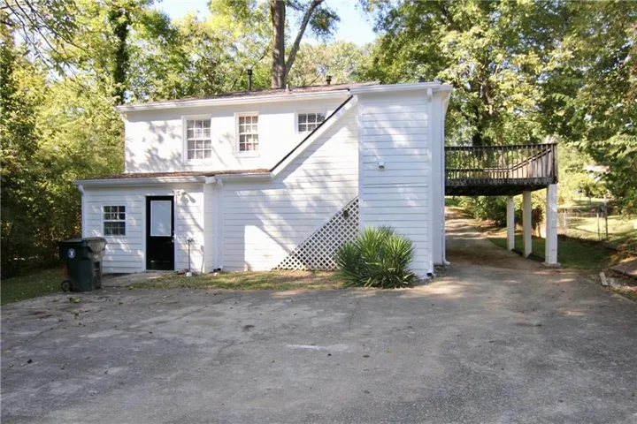 Entrance for Terrace Level Apartment