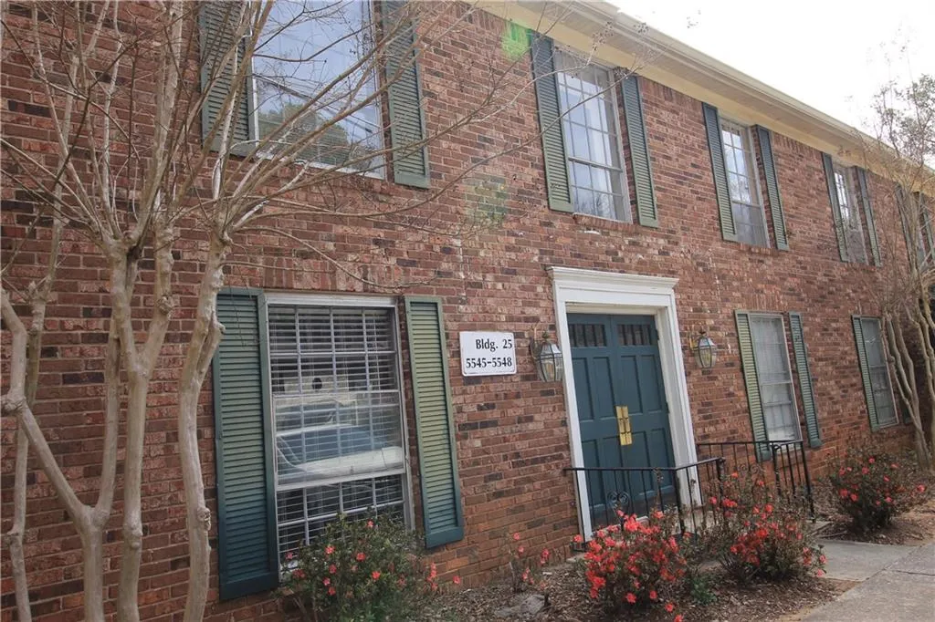 5546 Kingsport Drive, Sandy Springs, Georgia 30342, 3 Bedrooms Bedrooms, ,2 BathroomsBathrooms,Residential,Sold,5546 Kingsport Drive,5814203 5546 Kingsport Drive, Sandy Springs, Georgia 30342, 3 Bedrooms Bedrooms, ,2 BathroomsBathrooms,Residential,Sold,5546 Kingsport Drive,5814203