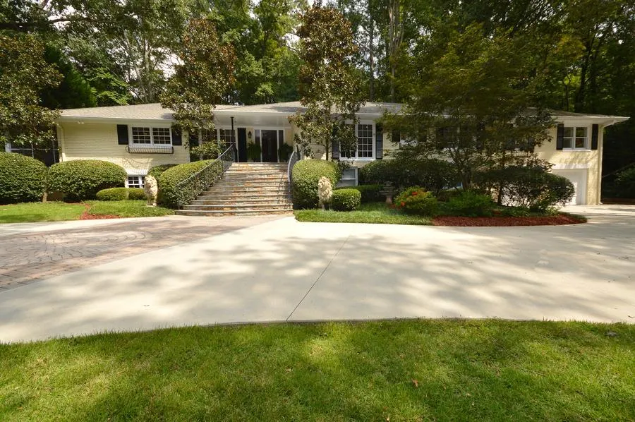 4467 Mount Paran Parkway Nw, Atlanta, Georgia 30327, 6 Bedrooms Bedrooms, ,5 BathroomsBathrooms,Residential,Sold,4467 Mount Paran Parkway Nw,5811475