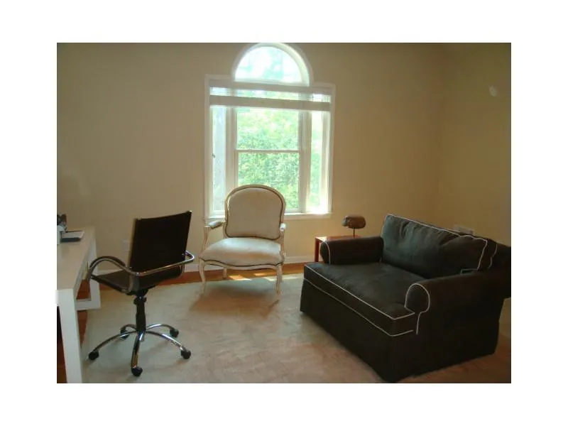 102 Glentown Way Unit 102, Atlanta, Georgia 30328, 3 Bedrooms Bedrooms, ,2 BathroomsBathrooms,Residential,Sold,102 Glentown Way Unit 102,5054531